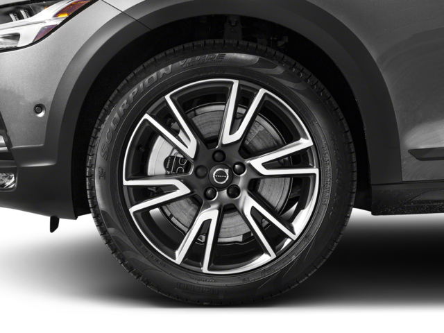 2018 Volvo V90 Cross Country T5