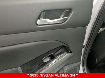2025 Nissan Altima SR