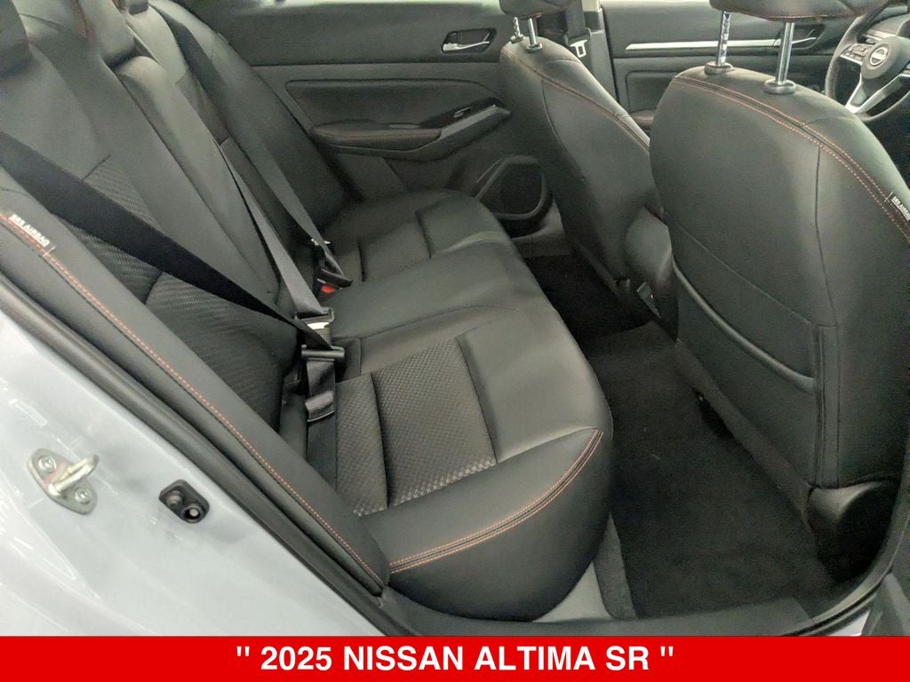 2025 Nissan Altima SR