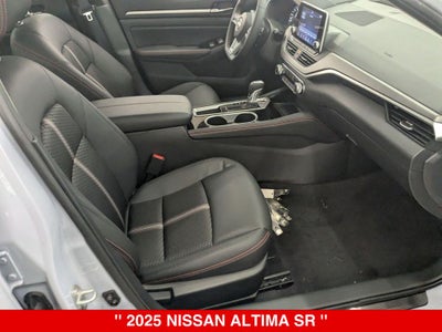 2025 Nissan Altima SR