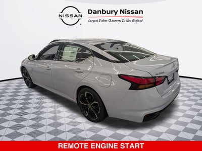 2025 Nissan Altima SR