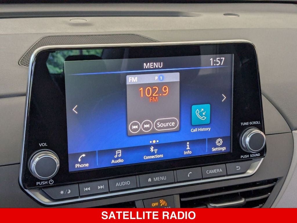 2025 Nissan Altima SR