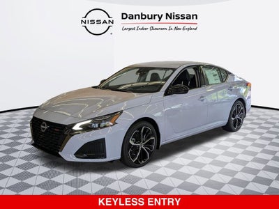 2025 Nissan Altima SR