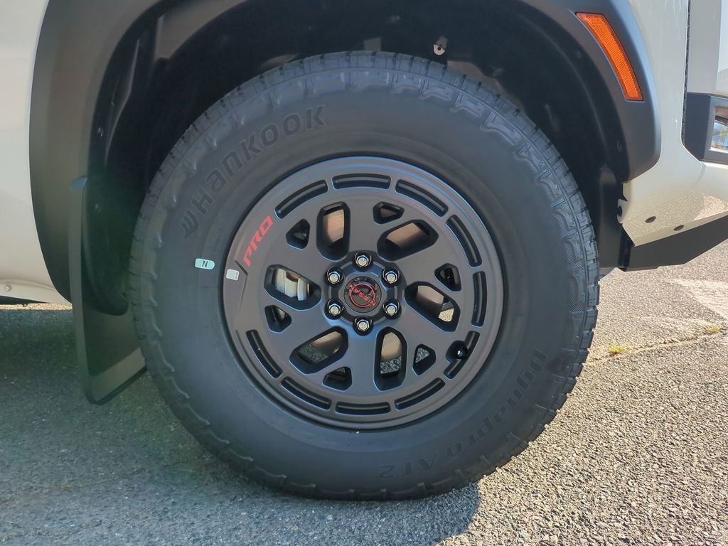 2025 Nissan Frontier PRO-4X