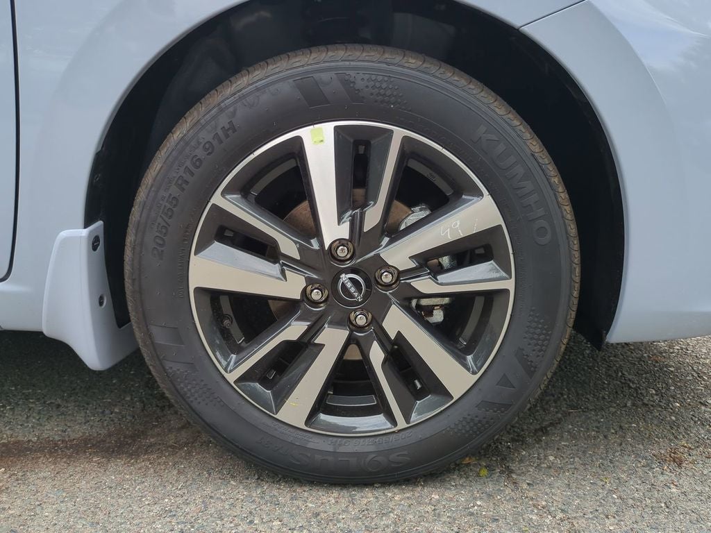 2025 Nissan Versa 1.6 SV