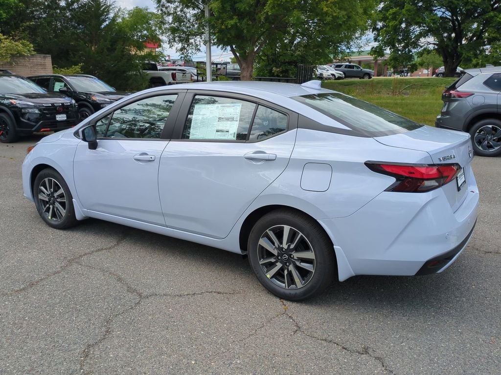 2025 Nissan Versa 1.6 SV