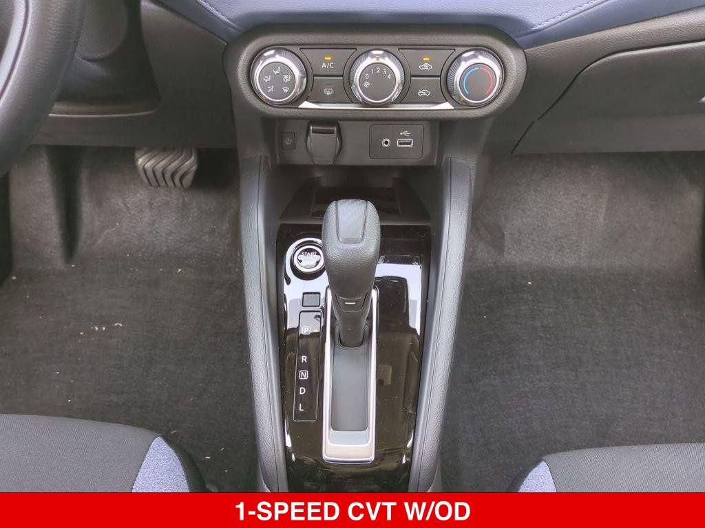 2025 Nissan Versa SV