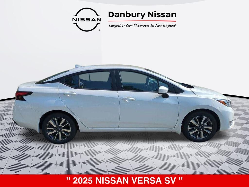 2025 Nissan Versa SV