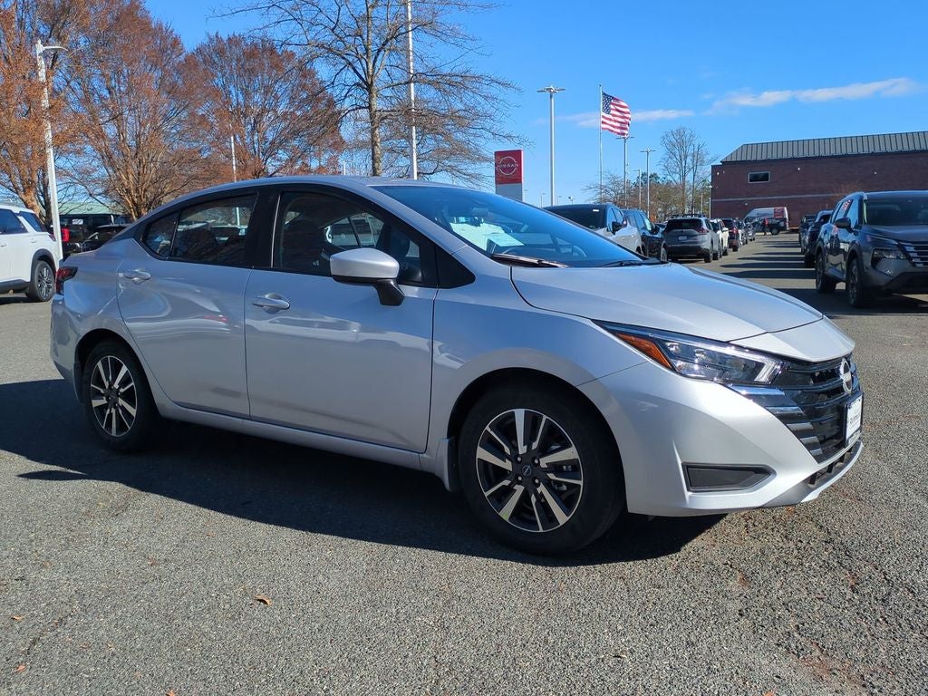 2025 Nissan Versa SV