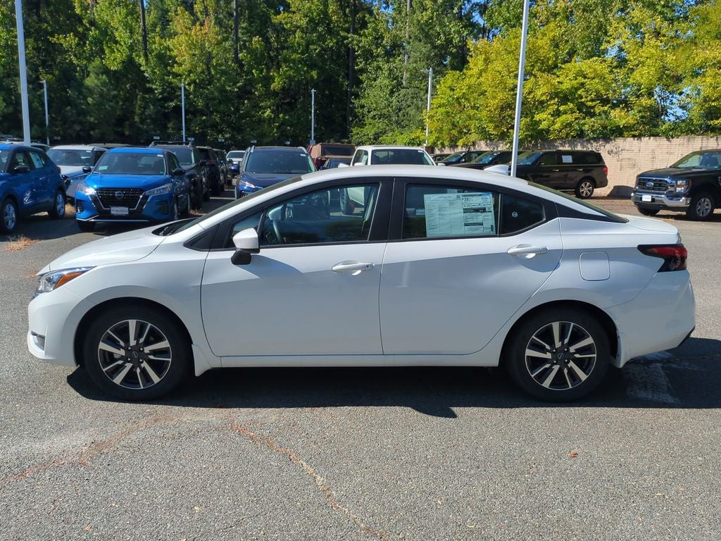 2025 Nissan Versa 1.6 SV