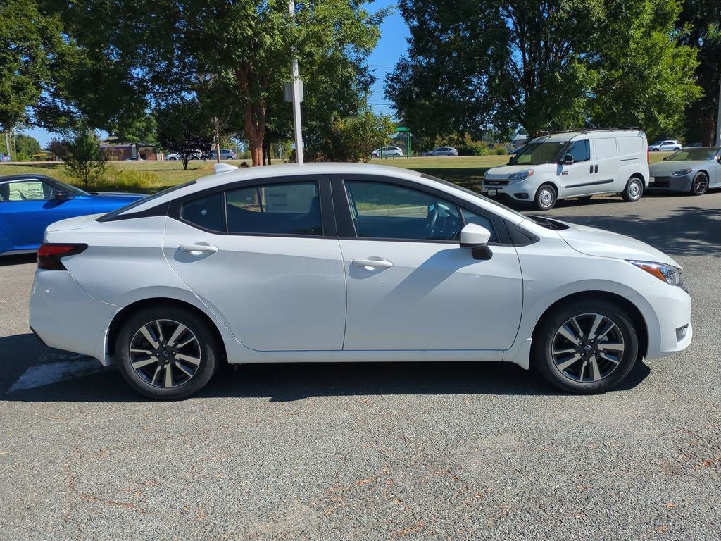 2025 Nissan Versa 1.6 SV