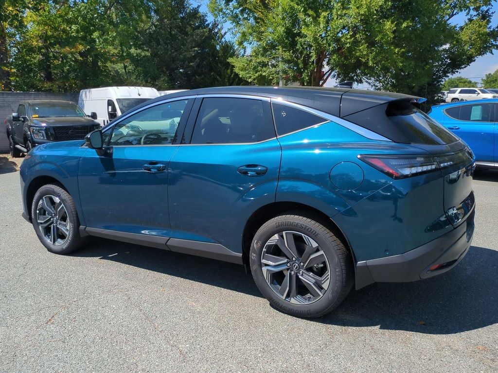 2025 Nissan Murano SL