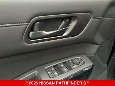 2025 Nissan Pathfinder S