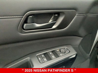 2025 Nissan Pathfinder S