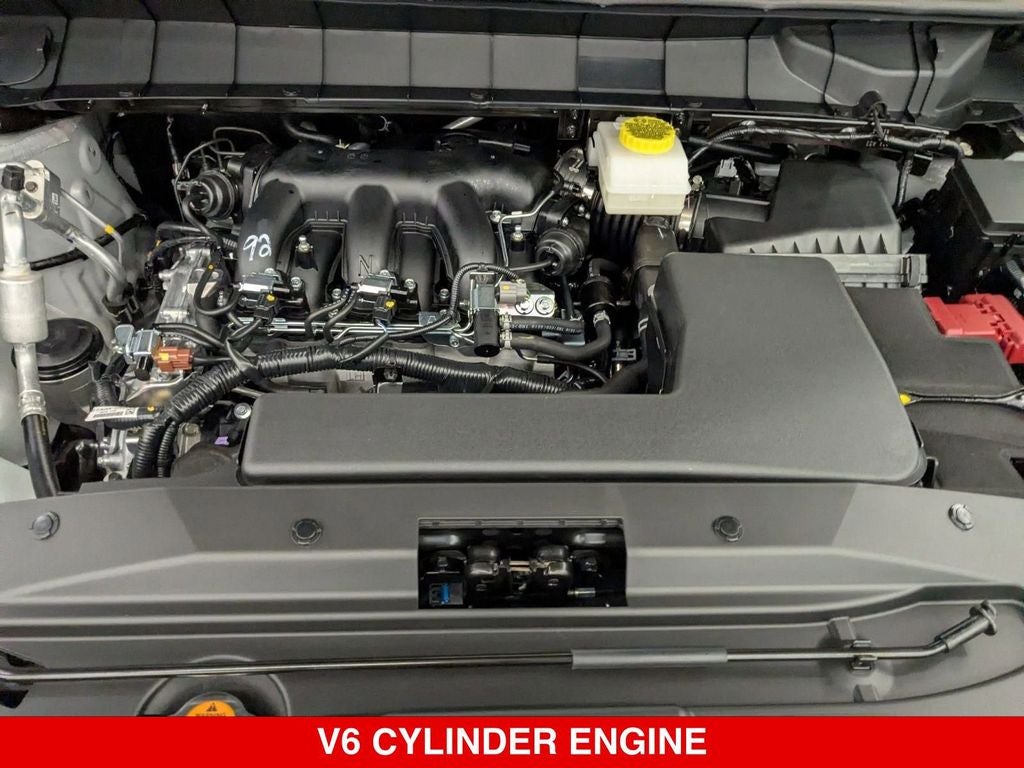 2025 Nissan Pathfinder S