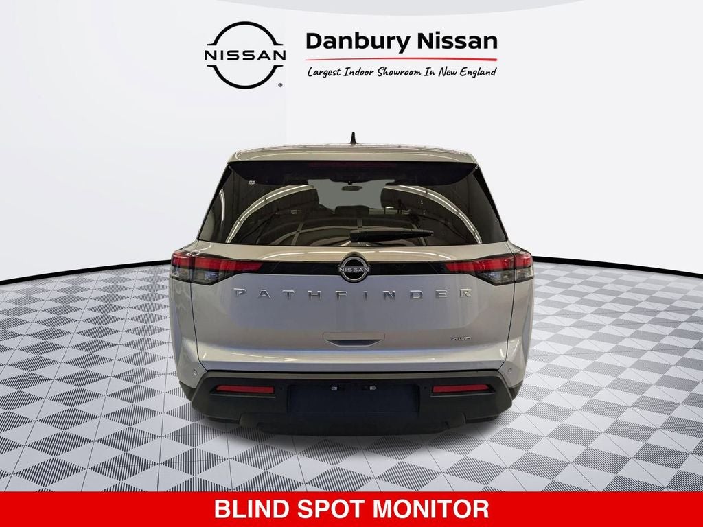 2025 Nissan Pathfinder S