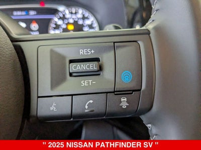 2025 Nissan Pathfinder SV