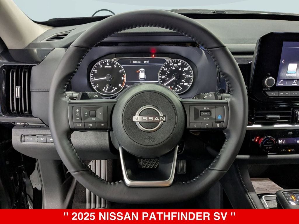 2025 Nissan Pathfinder SV