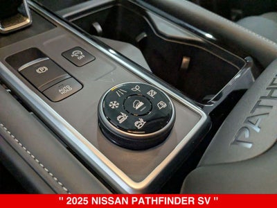 2025 Nissan Pathfinder SV