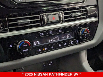 2025 Nissan Pathfinder SV