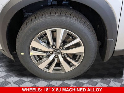 2025 Nissan Pathfinder SL