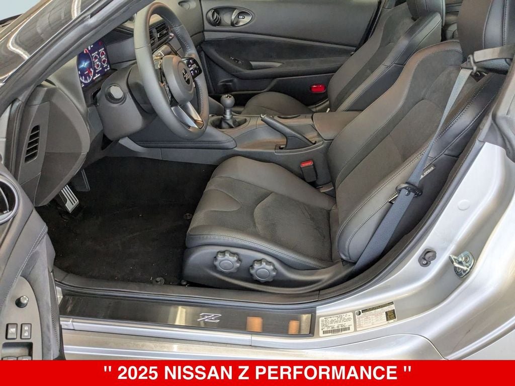 2025 Nissan Z Performance