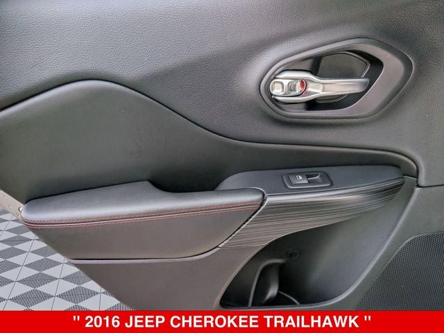 2016 Jeep Cherokee Trailhawk