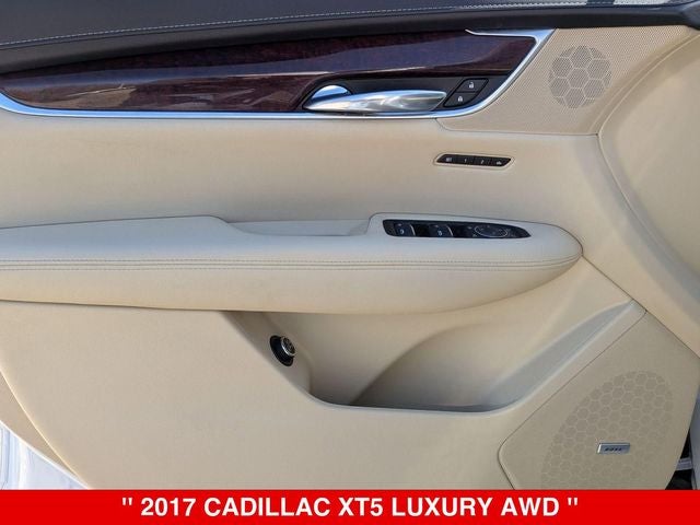 2017 Cadillac XT5 Luxury