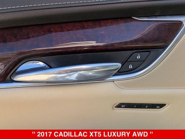 2017 Cadillac XT5 Luxury