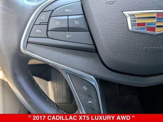 2017 Cadillac XT5 Luxury