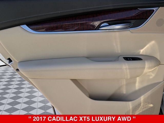 2017 Cadillac XT5 Luxury