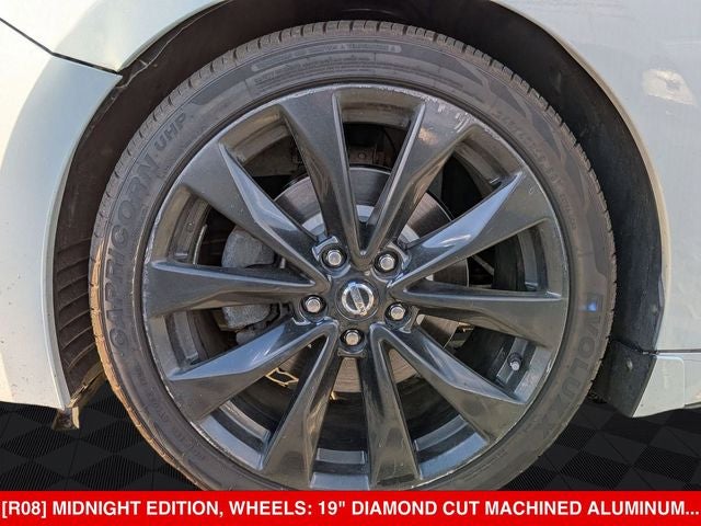 2017 Nissan Maxima SR