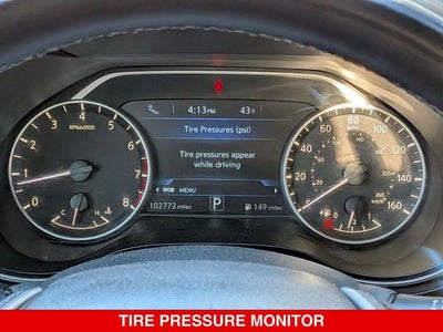 2017 Nissan Maxima SR