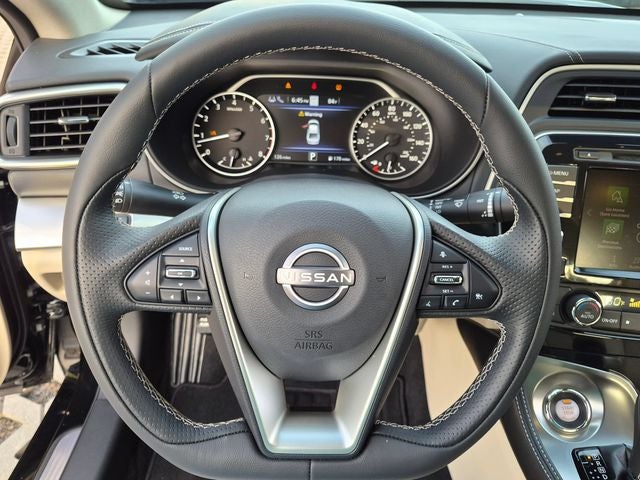2023 Nissan Maxima SV