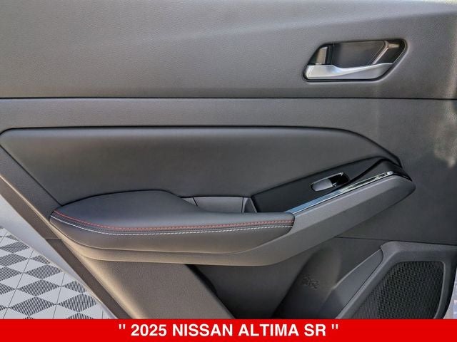 2025 Nissan Altima SR