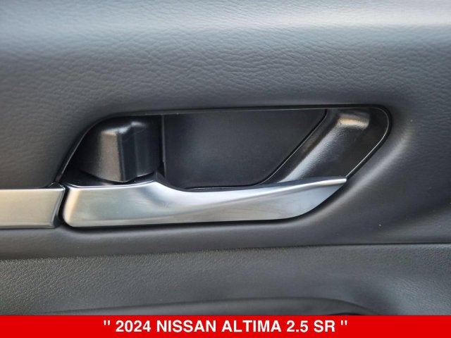 2024 Nissan Altima SR