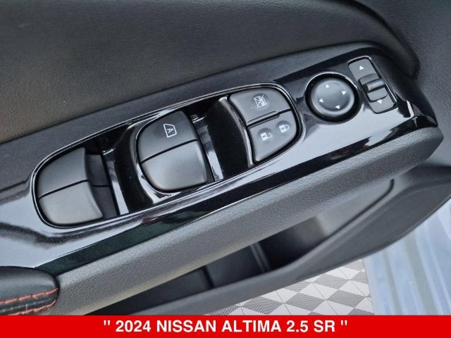 2024 Nissan Altima SR