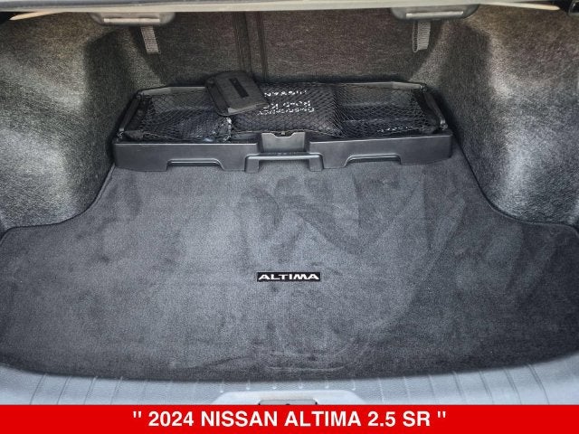 2024 Nissan Altima SR