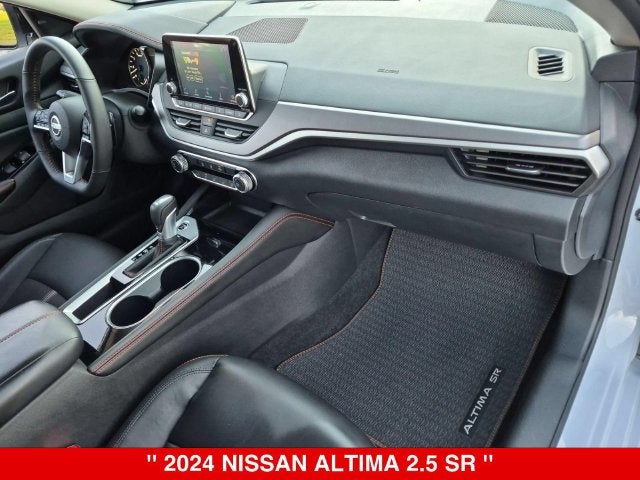 2024 Nissan Altima SR
