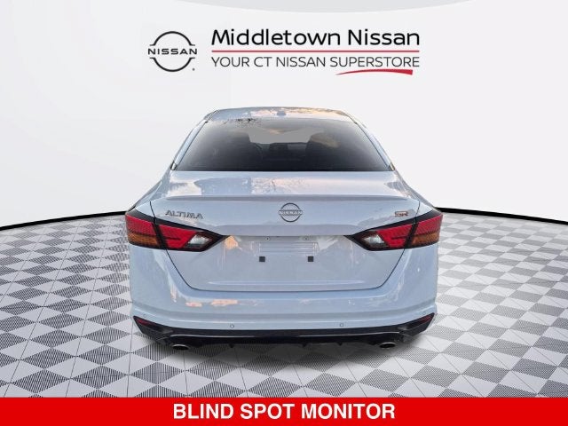 2024 Nissan Altima SR