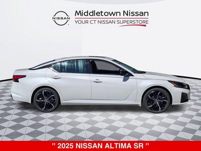 2025 Nissan Altima SR