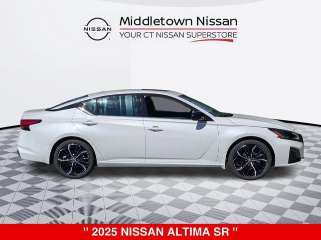 2025 Nissan Altima SR