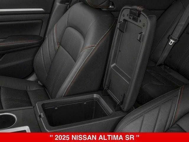 2025 Nissan Altima SR