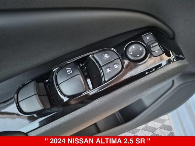 2024 Nissan Altima SR