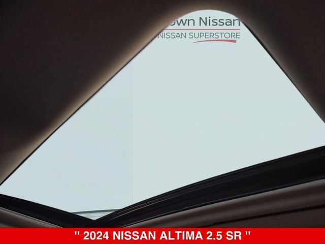 2024 Nissan Altima SR