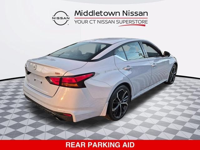 2024 Nissan Altima SR