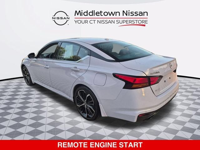 2024 Nissan Altima SR