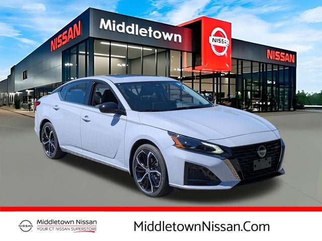 2025 Nissan Altima SR