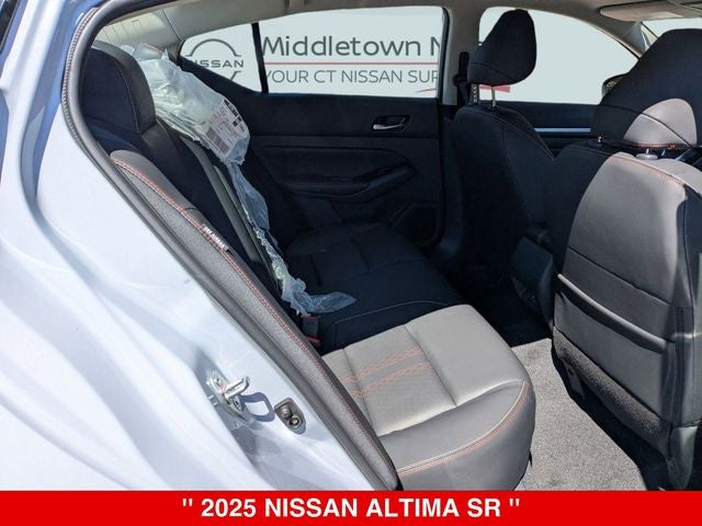 2025 Nissan Altima SR