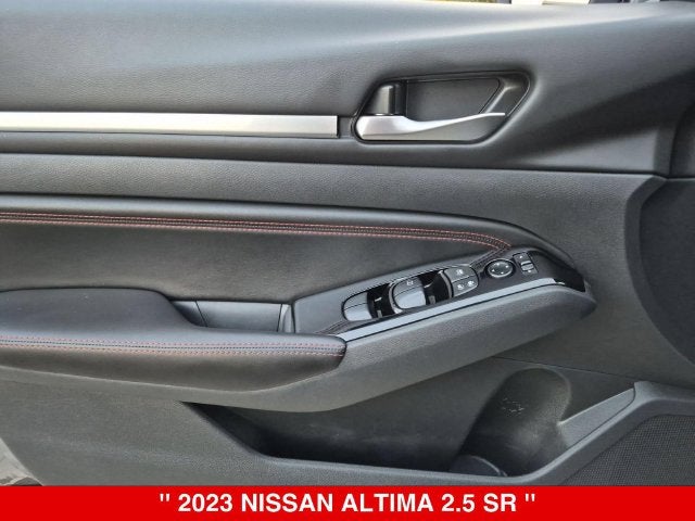 2023 Nissan Altima SR